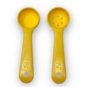Carlisle 4921 & 4923 1 oz 30ml Yellow Short Handle Portion Spoon Lot of 2